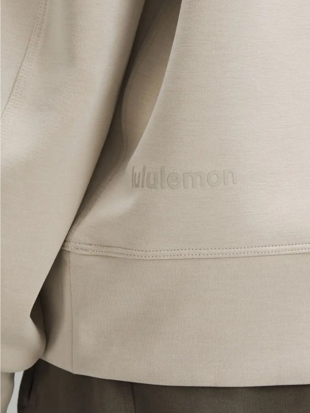 EUC Lululemon Sofstreme Perfectly Oversized Crew Sweater Sz 2 Cream Color